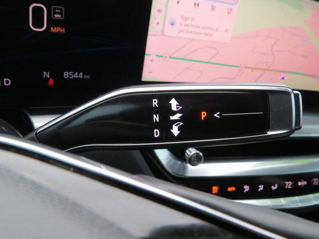 2025 Cadillac iQ Luxury w/1SC