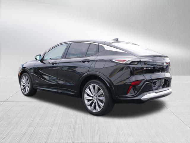 2024 Buick NV Avenir FWD