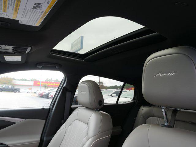 2024 Buick NV Avenir FWD