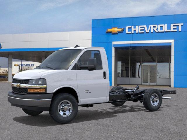 2025 Chevrolet Express Cutaway Work Van