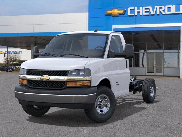 2025 Chevrolet Express Cutaway Work Van