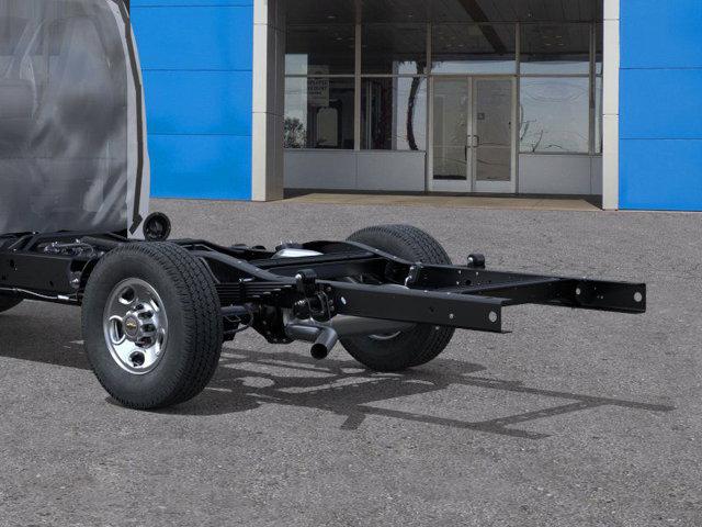 2025 Chevrolet Express Cutaway Work Van