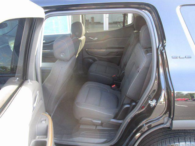 2023 GMC Acadia FWD SLE