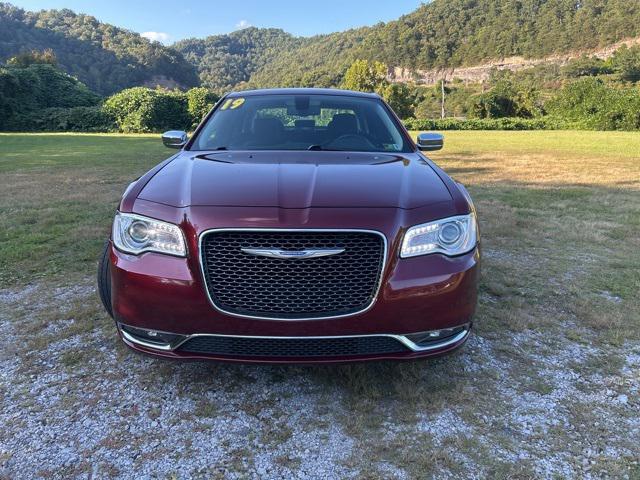 2019 Chrysler 300 Limited 2019 Chrysler 300 Limited