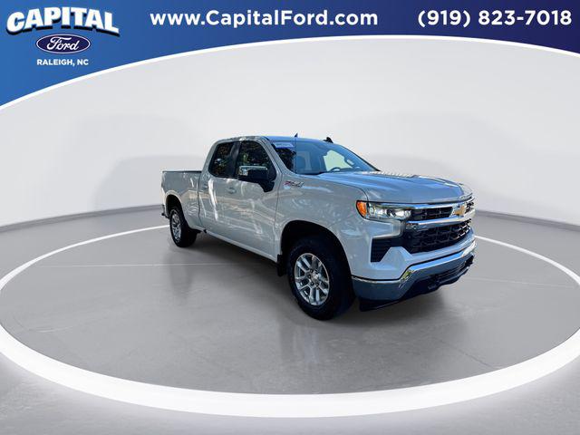 2022 Chevrolet Silverado 1500 4WD Double Cab Standard Bed LT