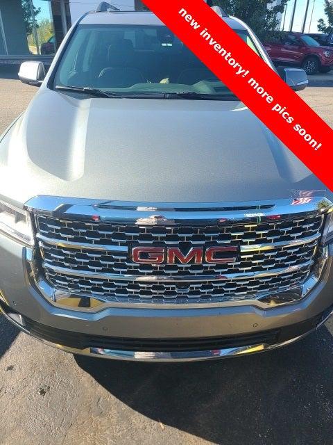 2023 GMC Acadia AWD Denali