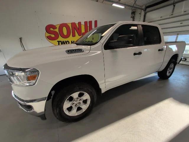 2024 RAM 1500 Tradesman Crew Cab 4x4 57 Box 2024 RAM 1500 Tradesman Crew Cab 4x4 57 Box