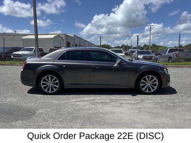 2019 Chrysler 300 Touring