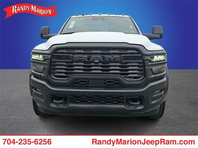 2025 RAM 5500 Chassis Tradesman/Big Horn