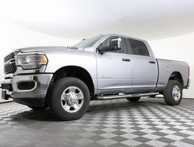 2024 RAM 2500 Big Horn Crew Cab 4x4 64 Box