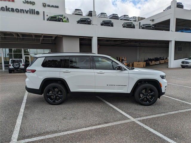 2023 Jeep Grand Cherokee L Altitude 4x4