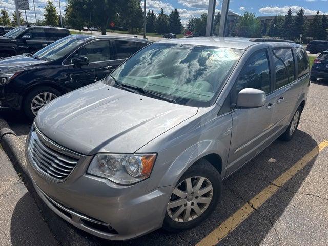 2015 Chrysler Town and Country Touring