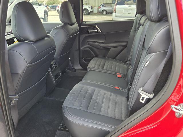 2025 Mitsubishi Outlander PHEV SE S-AWC