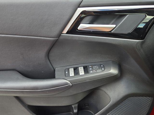 2025 Mitsubishi Outlander PHEV SE S-AWC