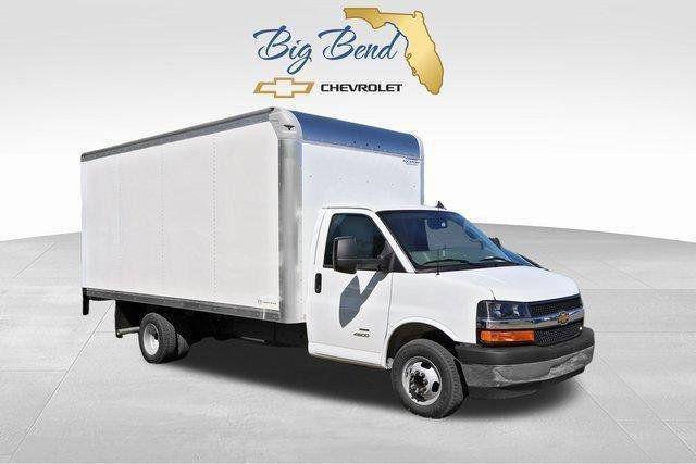 2025 Chevrolet Express Cutaway 4500 Van for sale in Chiefland, FL