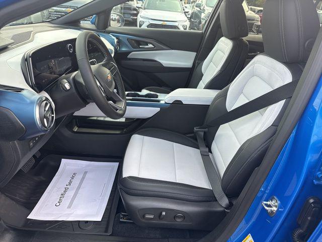 2025 Chevrolet Equinox LT 2