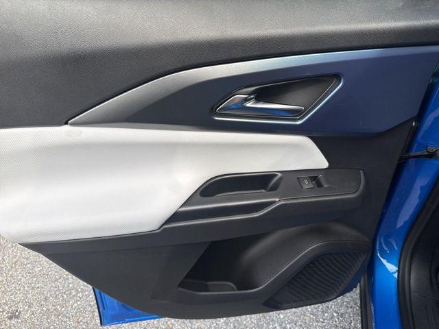 2025 Chevrolet Equinox LT 2