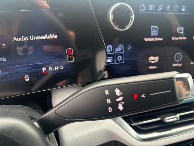 2025 Chevrolet Equinox LT 2