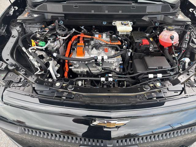 2025 Chevrolet Equinox LT 2