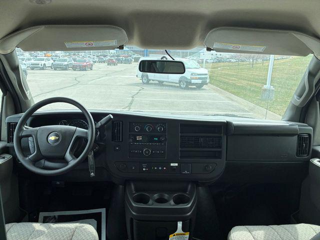 2025 Chevrolet Express Cutaway Work Van