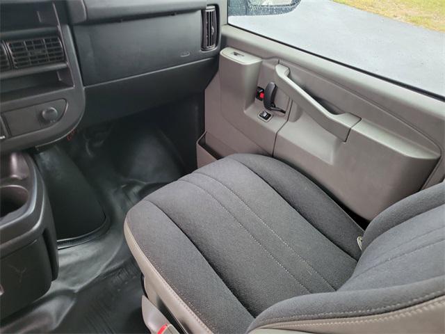2018 GMC Savana 2500 Work Van