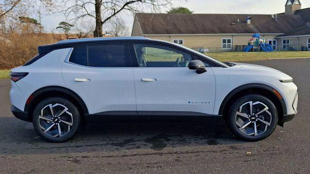 2026 Chevrolet Equinox LT2 w/PDE