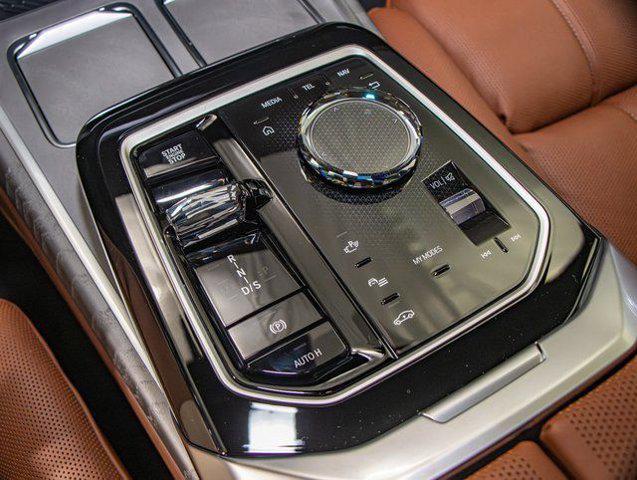 2026 BMW 7 Series 750e xDrive