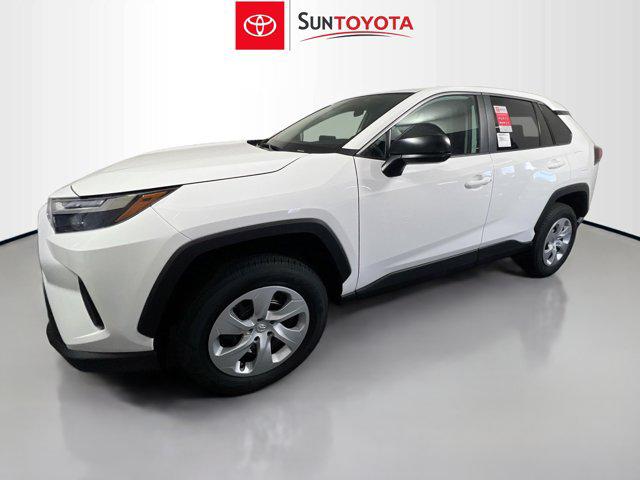 2025 Toyota RAV4 LE