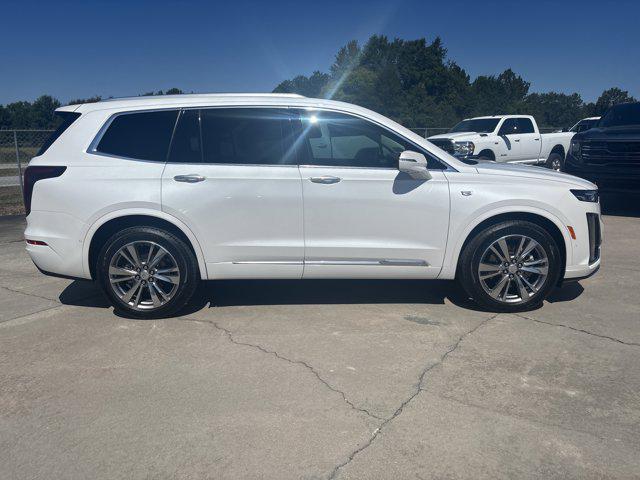 2025 Cadillac XT6 FWD Premium Luxury