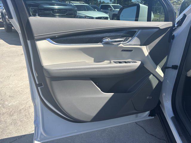 2025 Cadillac XT6 FWD Premium Luxury