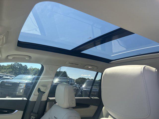 2025 Cadillac XT6 FWD Premium Luxury