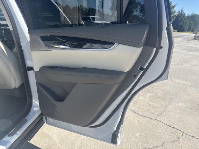 2025 Cadillac XT6 FWD Premium Luxury