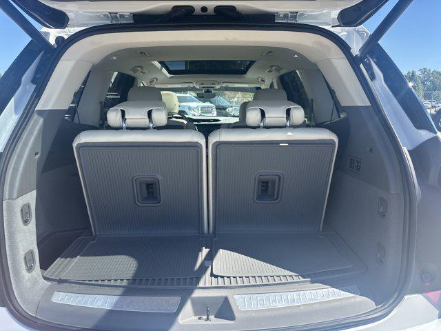 2025 Cadillac XT6 FWD Premium Luxury