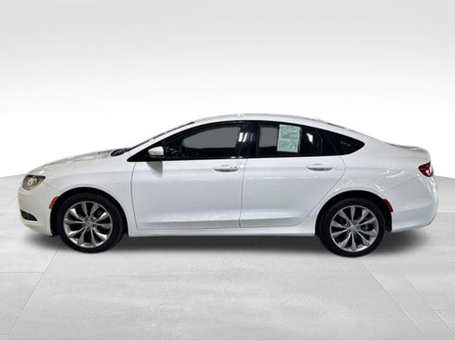 2015 Chrysler 200 S 2015 Chrysler 200 S