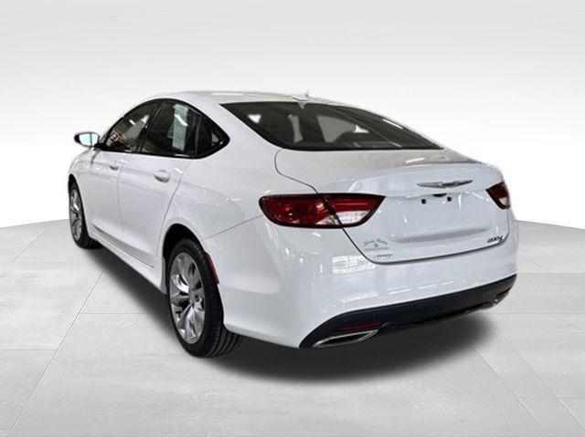 2015 Chrysler 200 S 2015 Chrysler 200 S