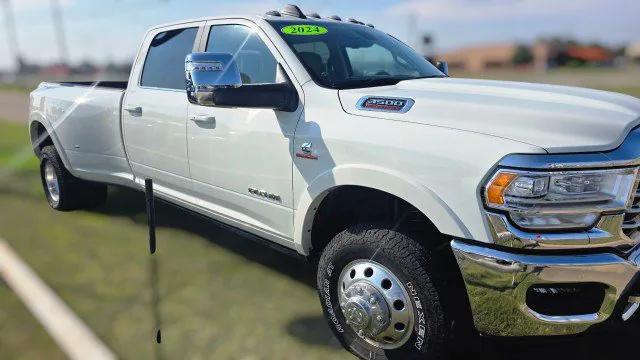 2024 RAM 3500 Limited Longhorn Crew Cab 4x4 8 Box
