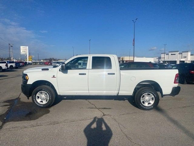 2024 RAM 2500 Tradesman Crew Cab 4x4 64 Box 2024 RAM 2500 Tradesman Crew Cab 4x4 64 Box