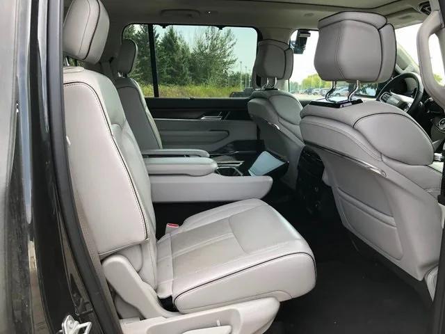 2023 Wagoneer Grand Wagoneer Series II 4x4