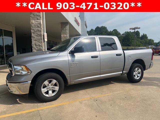 2022 RAM 1500 Classic SLT Crew Cab 4x2 57 Box 2022 RAM 1500 Classic SLT Crew Cab 4x2 57 Box