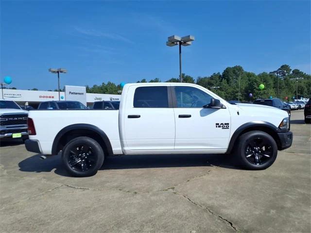 2024 RAM 1500 Classic Warlock Crew Cab 4x2 57 Box 2024 RAM 1500 Classic Warlock Crew Cab 4x2 57 Box