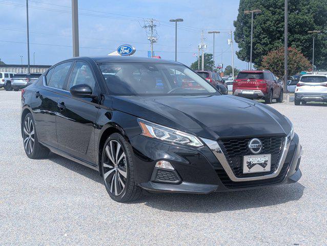 2022 Nissan Altima SR FWD