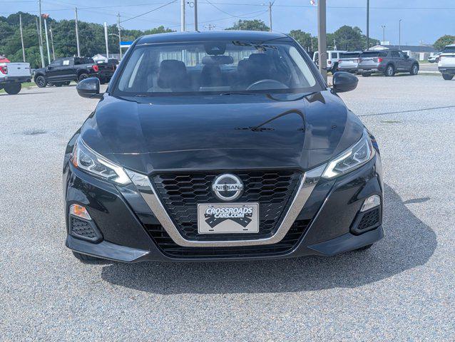 2022 Nissan Altima SR FWD