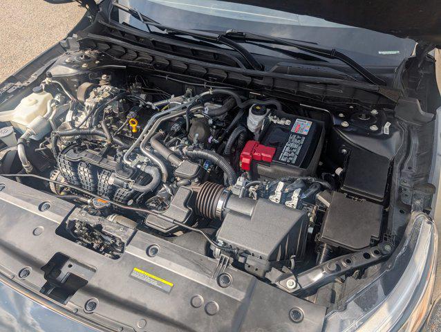 2022 Nissan Altima SR FWD