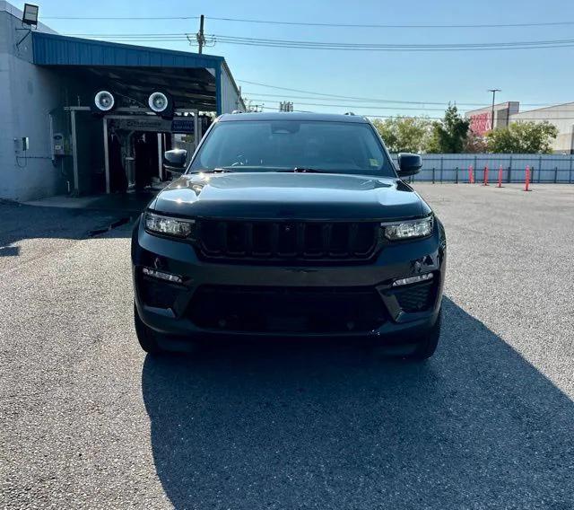 2023 Jeep Grand Cherokee Limited 4x2