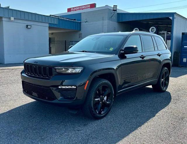 2023 Jeep Grand Cherokee Limited 4x2