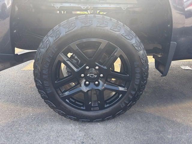 2022 Chevrolet Silverado 1500 4WD Crew Cab Short Bed Custom Trail Boss 2022 Chevrolet Silverado 1500 4WD Crew Cab Short Bed Custom Trail Boss