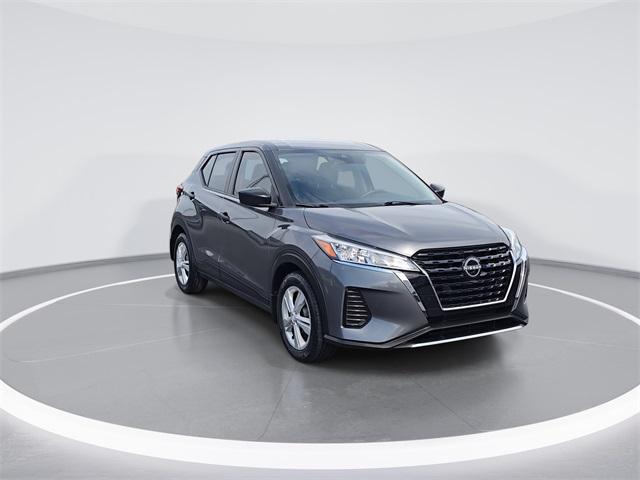 2023 Nissan Kicks S Xtronic CVT