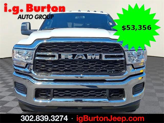 2024 RAM 3500 Tradesman Crew Cab 4x4 64 Box 2024 RAM 3500 Tradesman Crew Cab 4x4 64 Box
