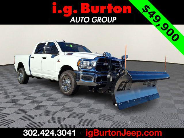 2024 RAM 3500 Tradesman Crew Cab 4x4 64 Box 2024 RAM 3500 Tradesman Crew Cab 4x4 64 Box