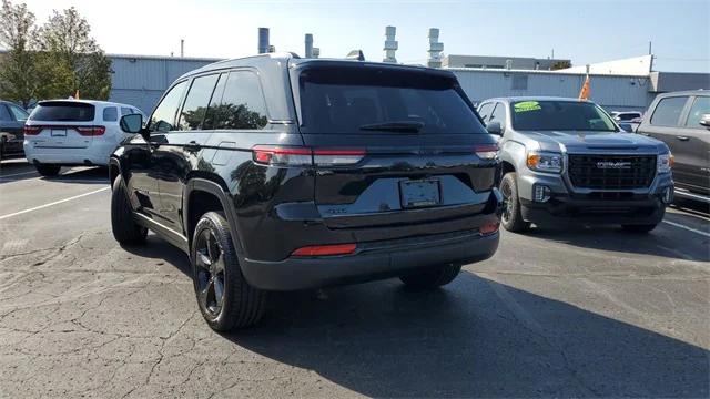 2023 Jeep Grand Cherokee Altitude 4x4